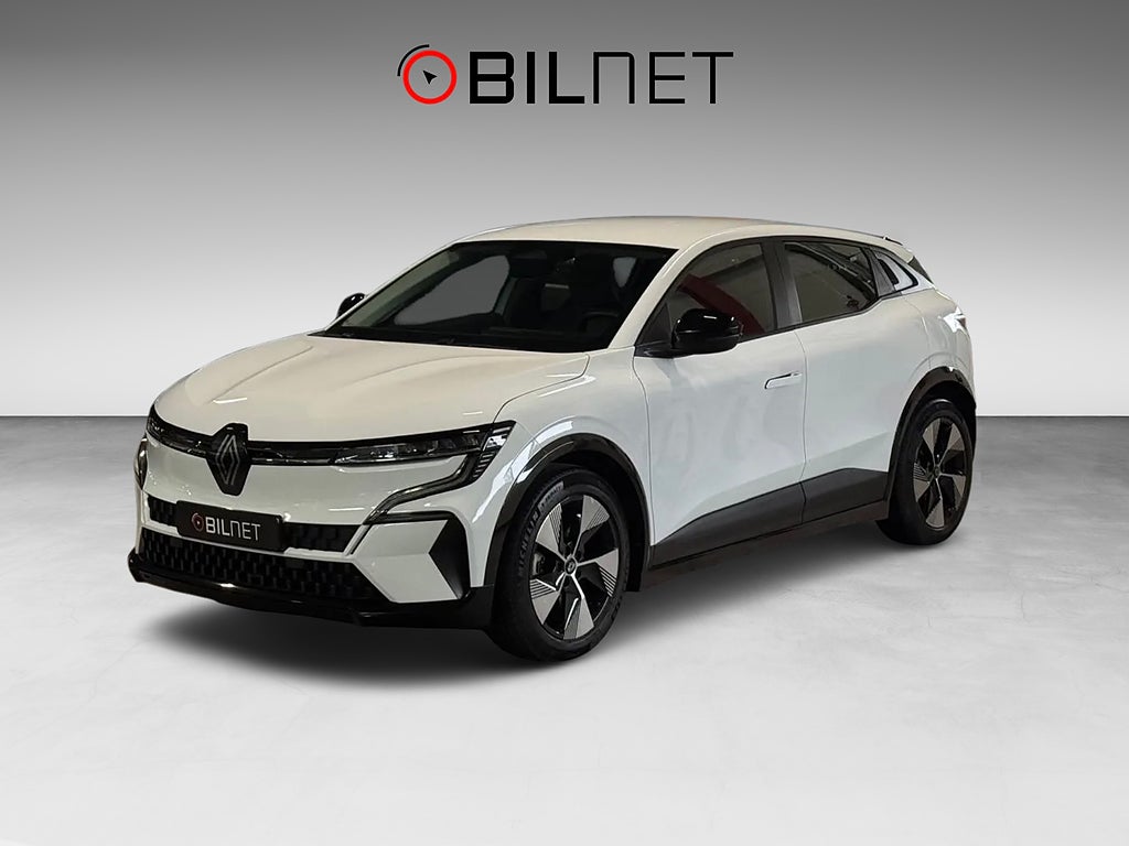 Renault Mégane E-TECH 60 kWh Electric 2023 / 960mil Equilibre 220hk Kame