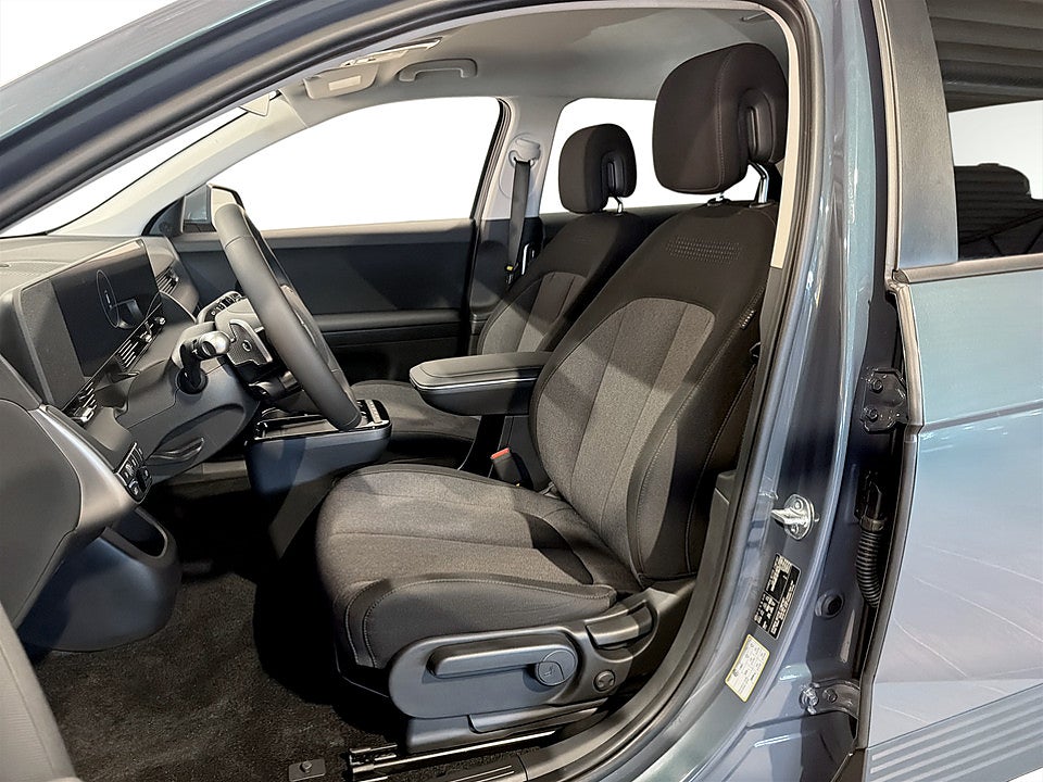 Bild på Hyundai IONIQ 5 Essential 64kWh 170k Aut - FULL LED MATRIX,SMARTKEY