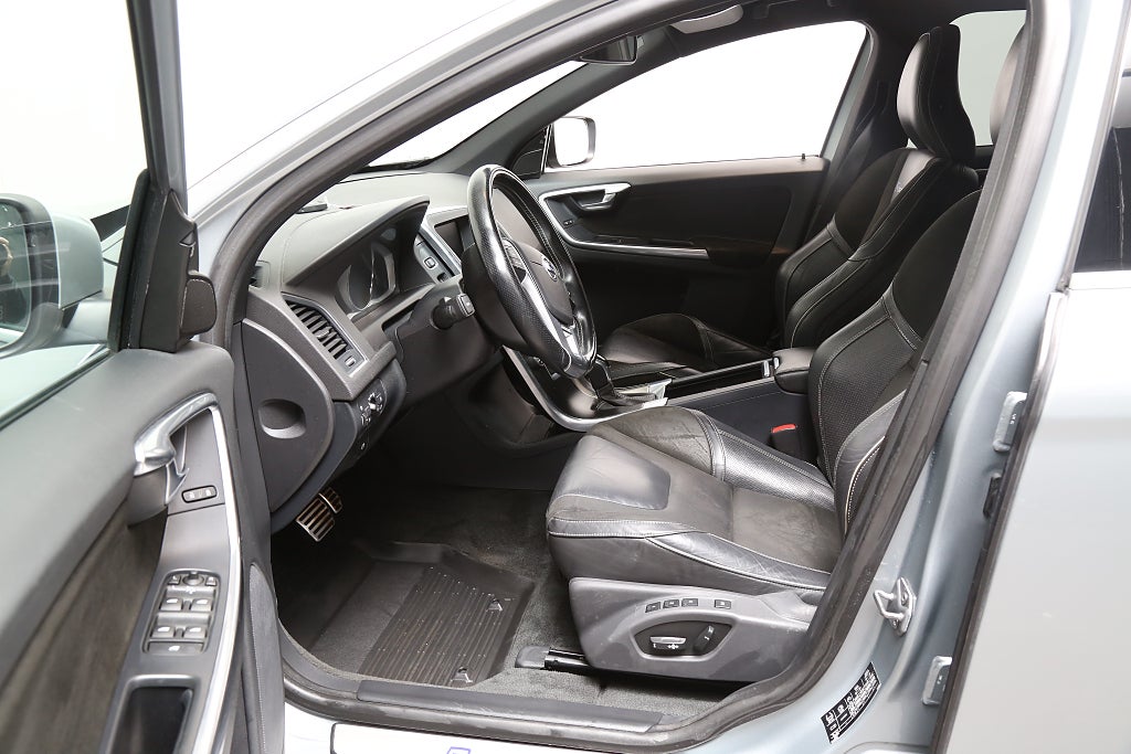 Volvo XC60 D4 181hk R-Design Business E II AWD Aut Dragkrok 2014