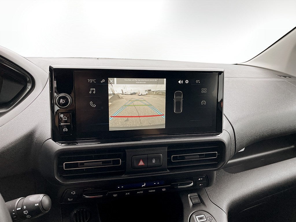 Bild på Peugeot Partner Crew Cab 1,5 BlueHDi 130hk Aut - EDITION! SERVICE & VINT