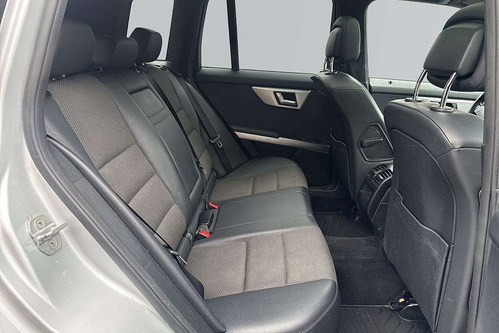Mercedes-Benz GLK 2012