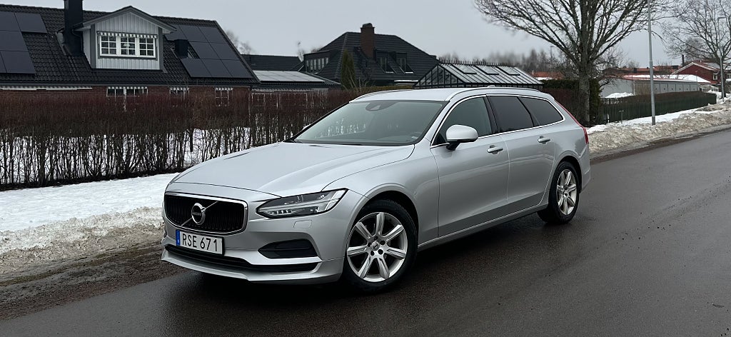 Volvo V90 D4 AWD Geartronic Momentum Drag VOC D-Värmare 1-brukare