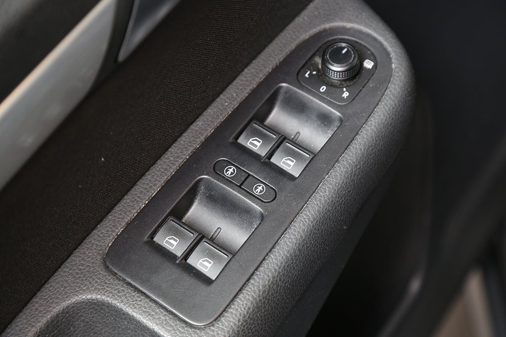 Volkswagen Sharan 2,0 TDI 150hk Premium Aut Panorama 7-sits Värmare Drag