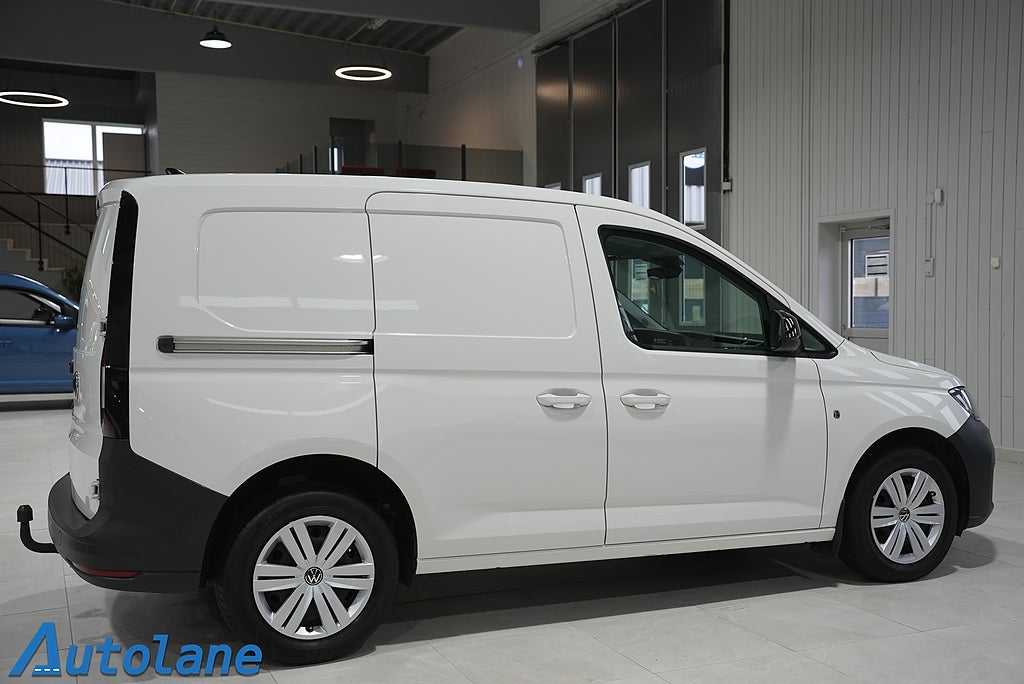 Volkswagen Caddy Cargo 2.0 TDI BMT Värmare,Dragkrok,Kamera,Carplay 122hk