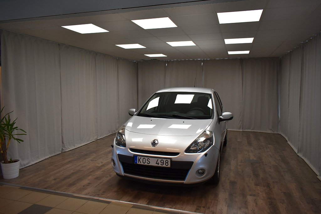 Renault Clio Halvkombi 1.2 E85 (75hk) Ny Servad *7127 mil*