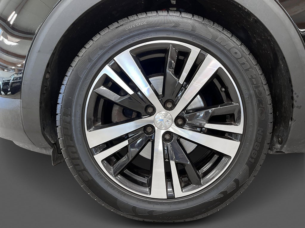Peugeot 3008 1.2 PureTech 130hk Aut Active "Drag"  – bild 16