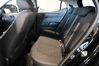 Halvkombi Hyundai i10 10 av 20