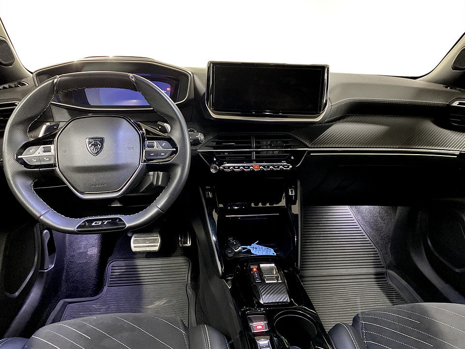 Bild på Peugeot 2008 GT 1.2 PT 130hk Aut - B-KAMERA, ELSTOL