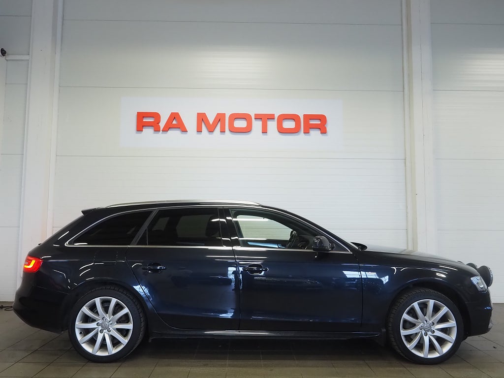 Audi A4 Avant 2.0 TDI Quattro S Tronic S-Line Drag PDC M-Värm
