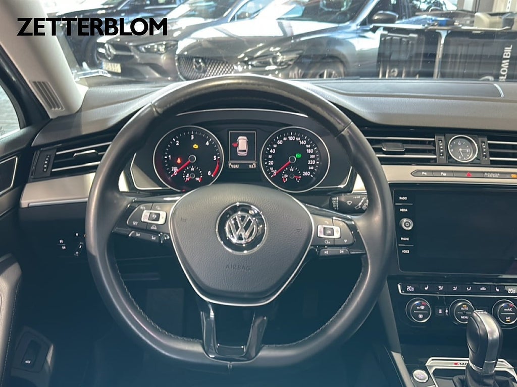 Kombi Volkswagen Passat 12 av 19