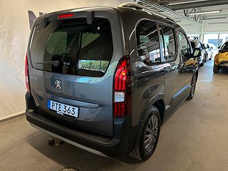 Peugeot Rifter 1.2 e-THP S&V-däck/Drag/M-värmare/Sensorer