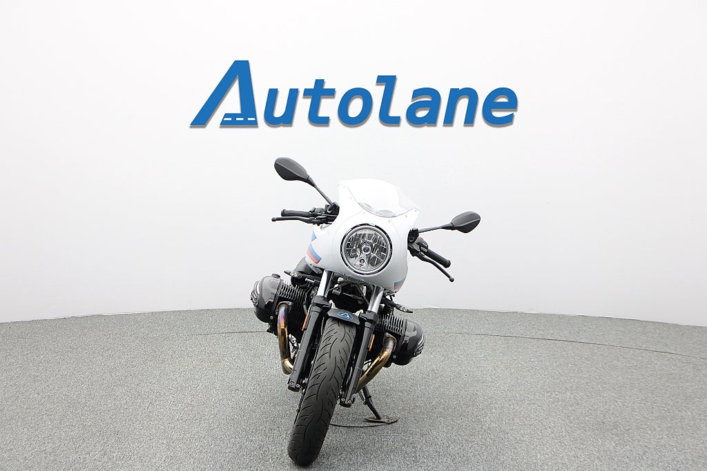 BMW R NineT Racer *Akrapovic