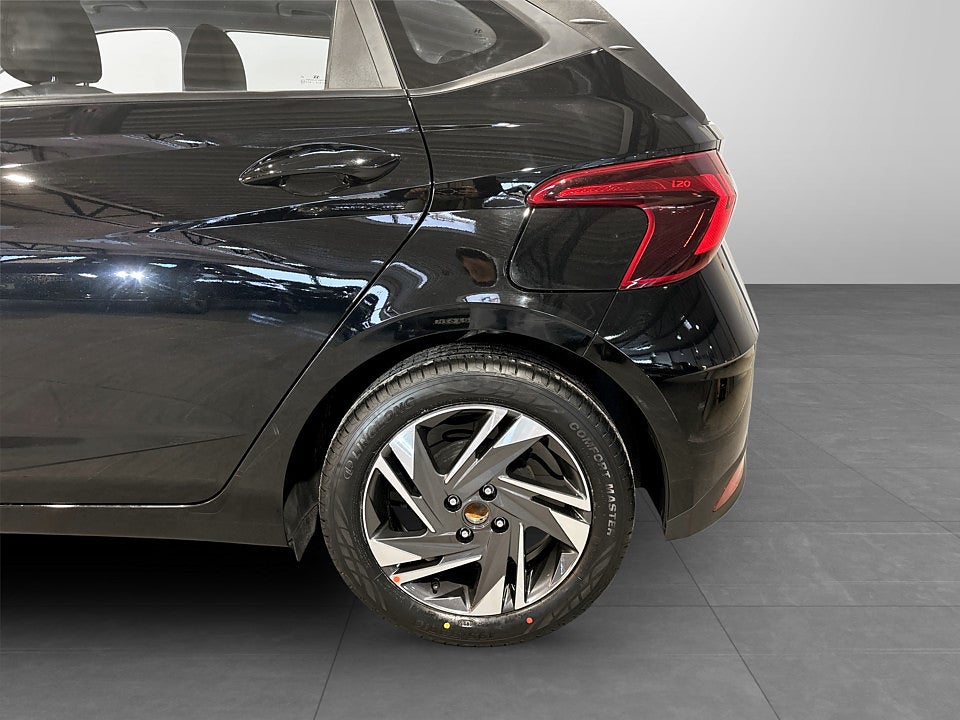 Bild på Hyundai i20 Essential 1.2 MPi 84hk P-SENSORER