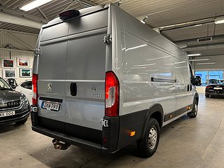 Peugeot Boxer Van 335 2.0 BlueHDi 4x4 MOMS S&V-däck/Dragkrok