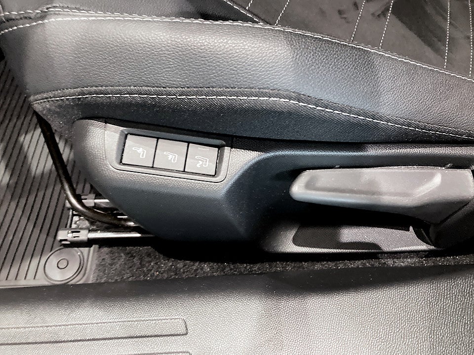 Bild på Opel Mokka Ultimate 1.2 Turbo 130hk Aut B-KAMERA CARPLAY