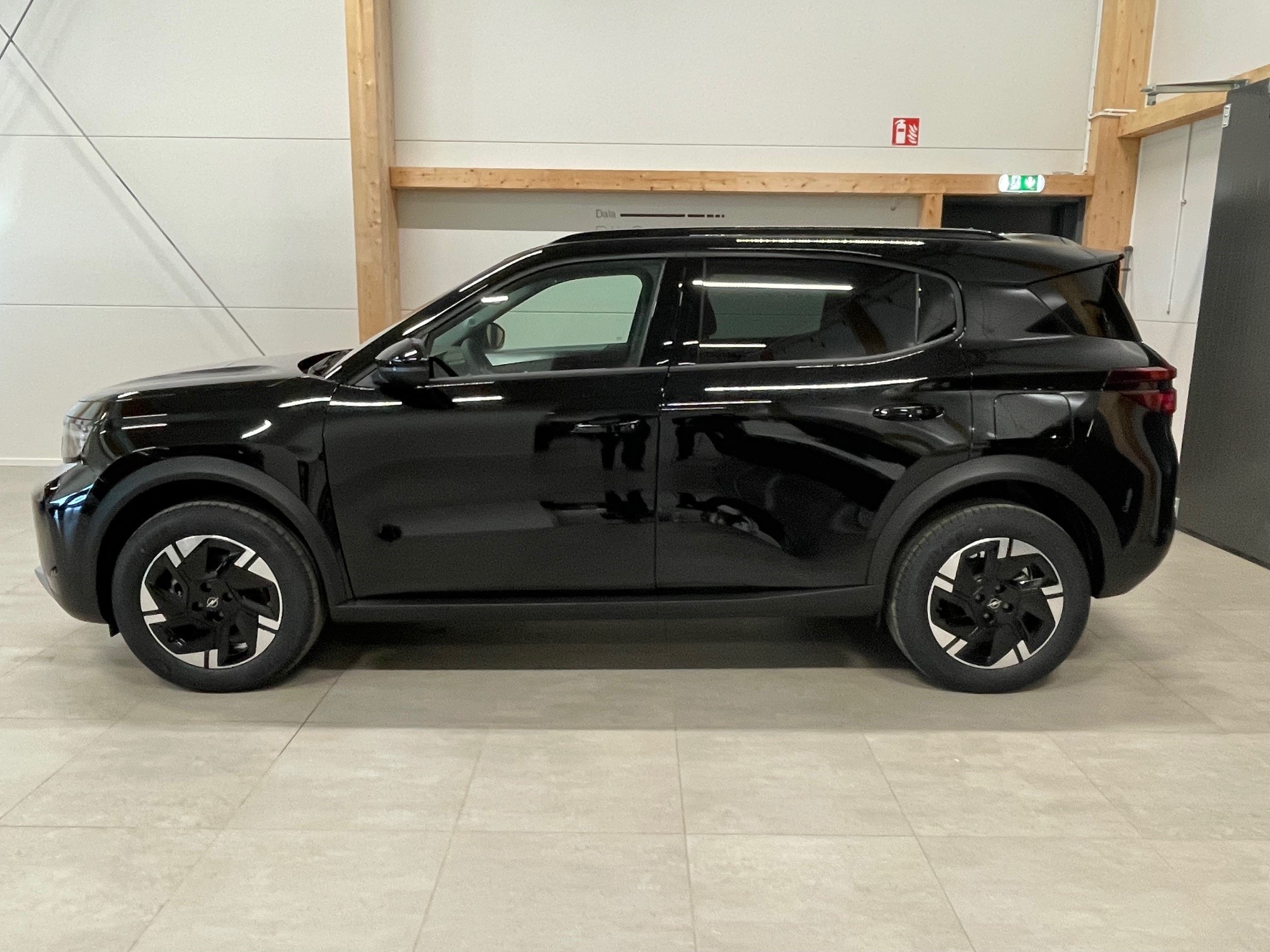 Opel Frontera GS Electric Long Range 2026, bild 2/10
