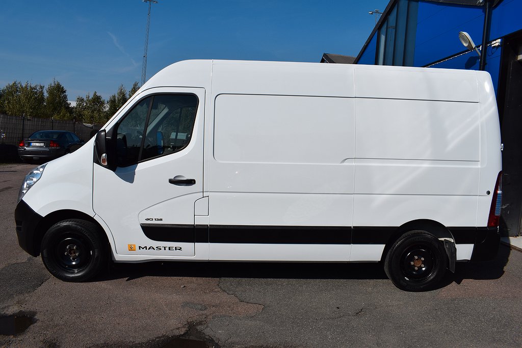 Renault Master 3.5 T 2.3 dCi 135HK / GPS / Krok / V-hjul 