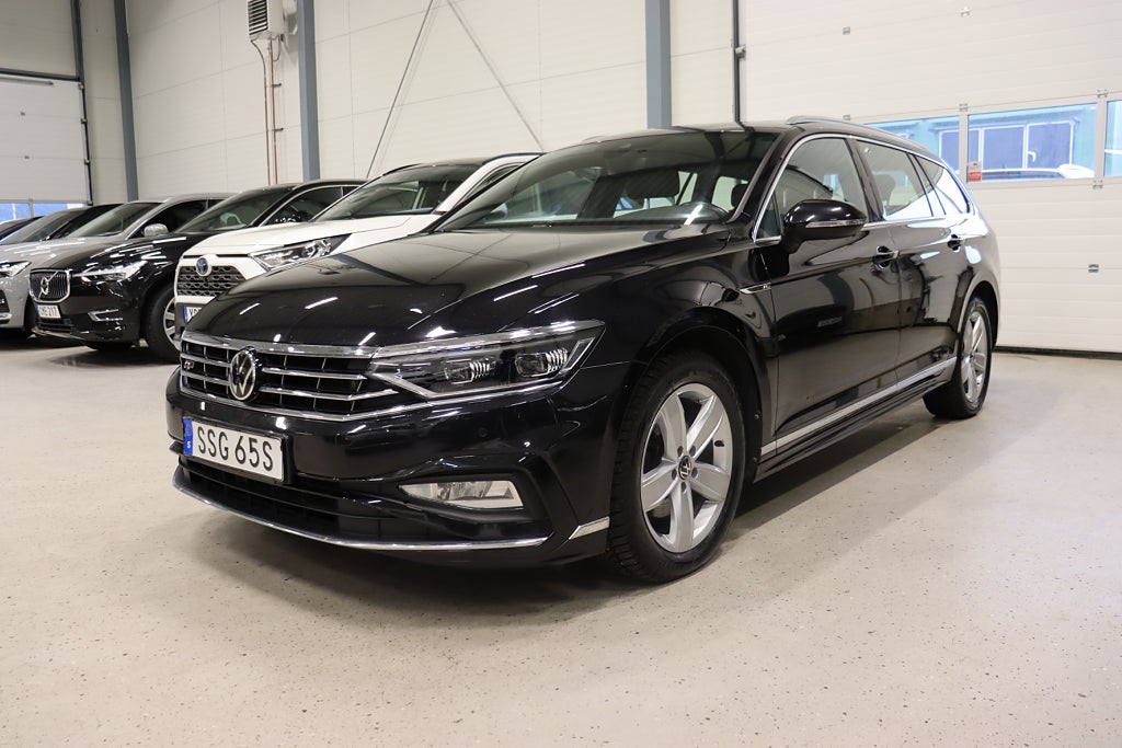 Volkswagen Passat  2.0TDI 4M D-Värm R-line Drag Pano Cockpit 200hk