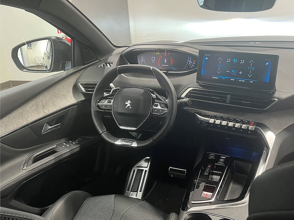 Bild på Peugeot 2008 Allure Hybrid 145hk Automat