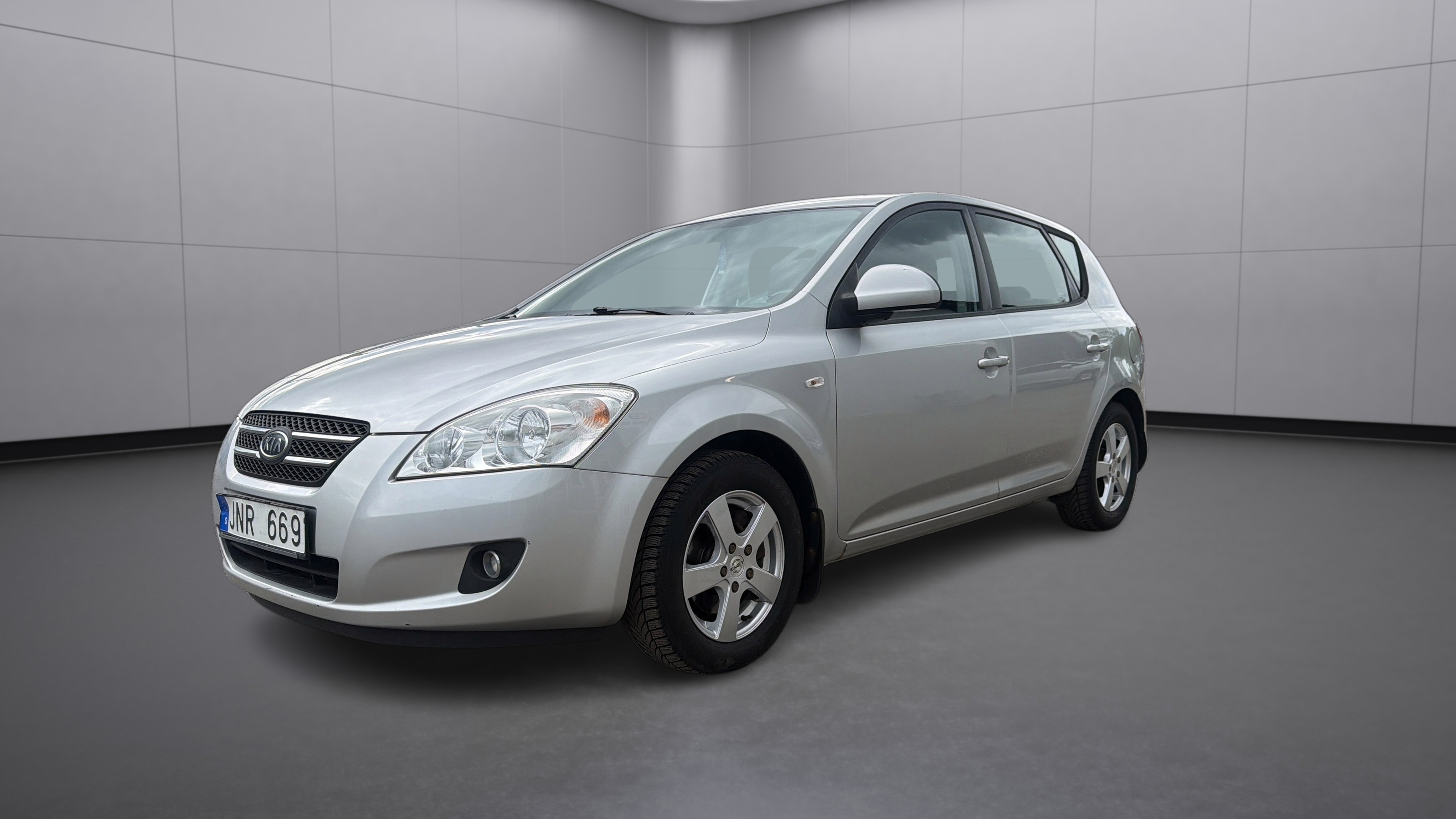 Kia Ceed cee'd 1.6 CVVT Manuell Euro 4 2009, bild 3/10