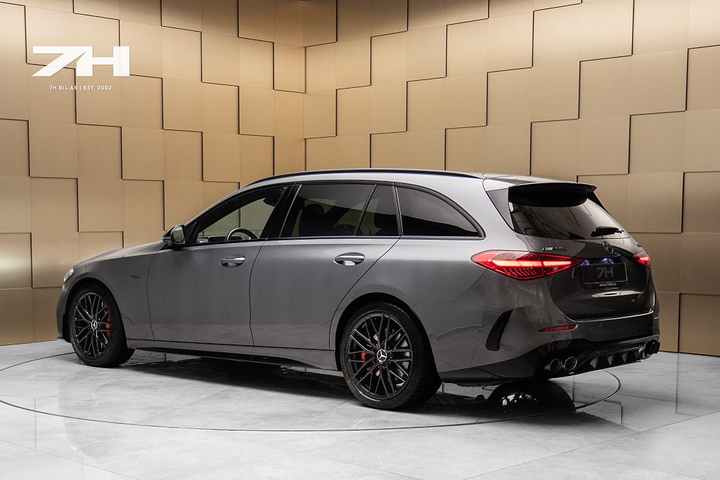 Mercedes-Benz C43 AMG Touring 4M 360° HuD Pano Bakaxelstyrning