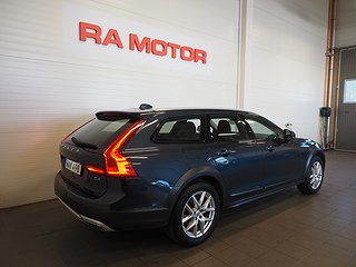 Kombi Volvo V90 Cross Country 5 av 23