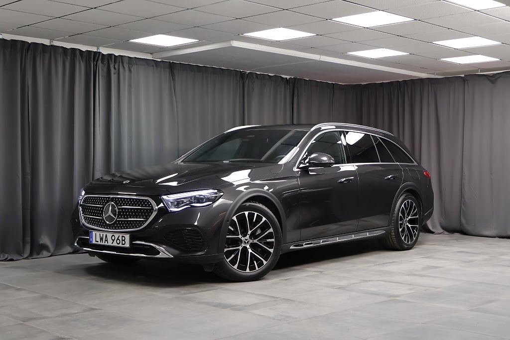 Mercedes-Benz E 300 de 4MATIC All-Terrain Premium Burmester Superscreen
