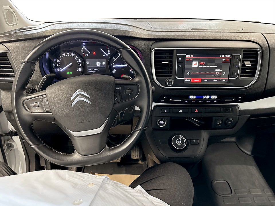 Bild på Citroën Jumpy Business Premium 2.0 BHDi 145hk Aut L3 WEBASTO DRAG
