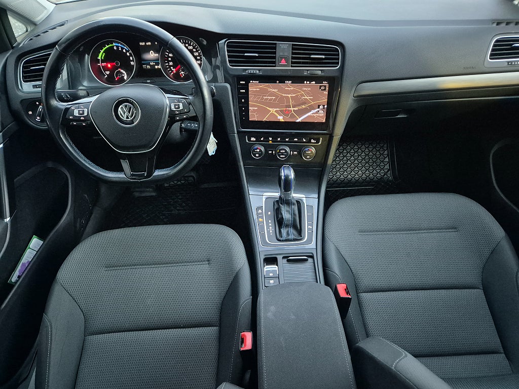 Volkswagen e-Golf, 136hk, 2018