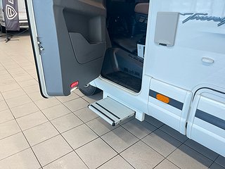 Husbil-integrerad Kabe IMPERIAL TM 910 GB 37 av 38