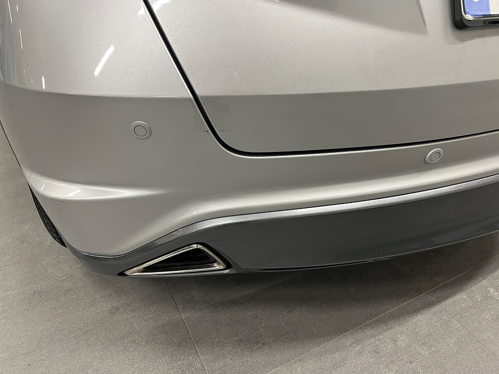 Honda Civic 5-d 1.8 i-VTEC 140hk Automat Sport / S+V / LED-ramp thumbnail