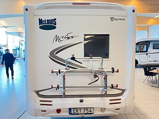Husbil-halvintegrerad McLouis MC4 5 av 35