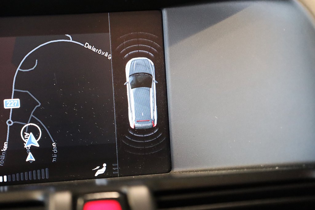 Volvo XC60 D4 Aut Summum Pano Drag Navi Keyless Värmare 2015