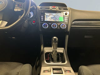 Subaru Levorg 1.6 4WD Lineartronic Drag Kamera Navi Psens S&V-hjul – bild 11