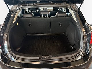Mazda 3 Sport 2.2 SKYACTIV-D OPTIMUM/NAV/Värmare/Bose/HuD
