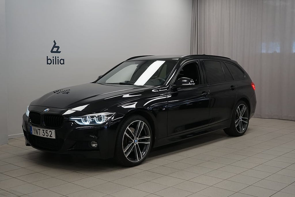 BMW 330i xDrive Touring