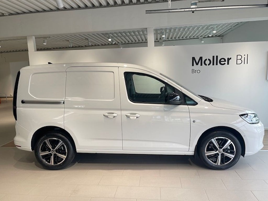 Volkswagen Caddy Cargo HJULBAS: 2755 MM KHP MOTOR: 2,0 L TD