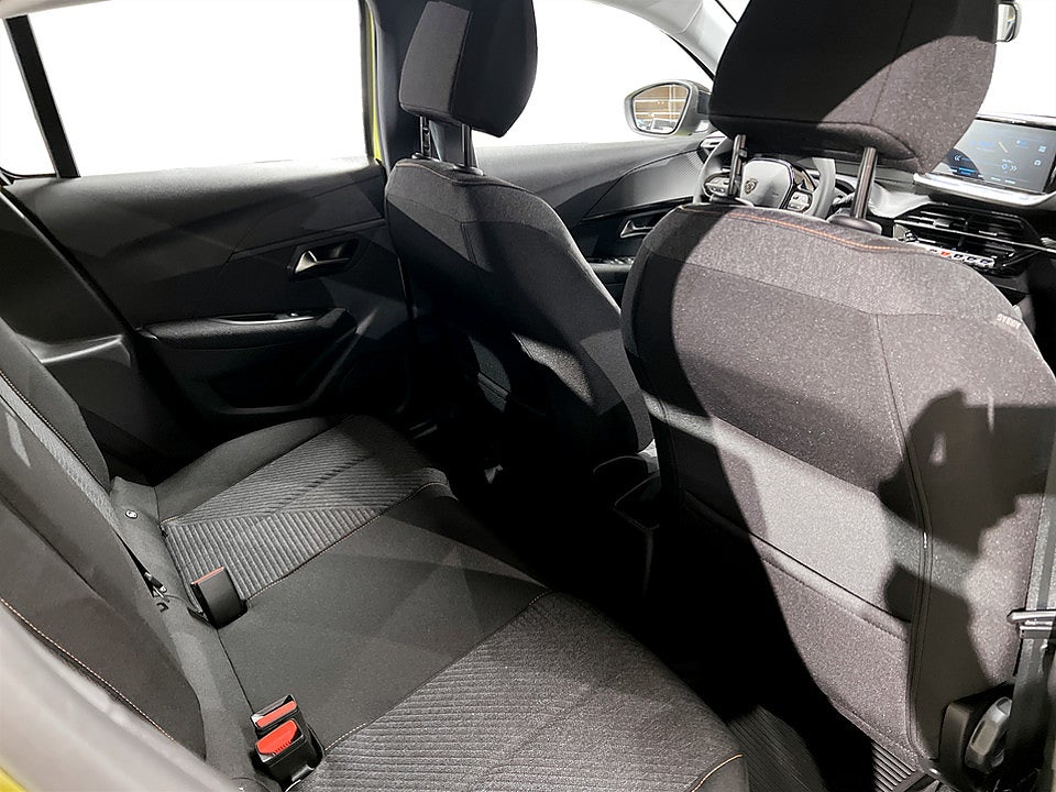 Bild på Peugeot 208 Edition Hybrid 110hk - INK SERVICEAVTAL
