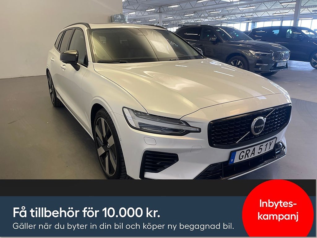 Volvo V60 Recharge T6 II Ultimate Dark/ Panoramatak/ Head...