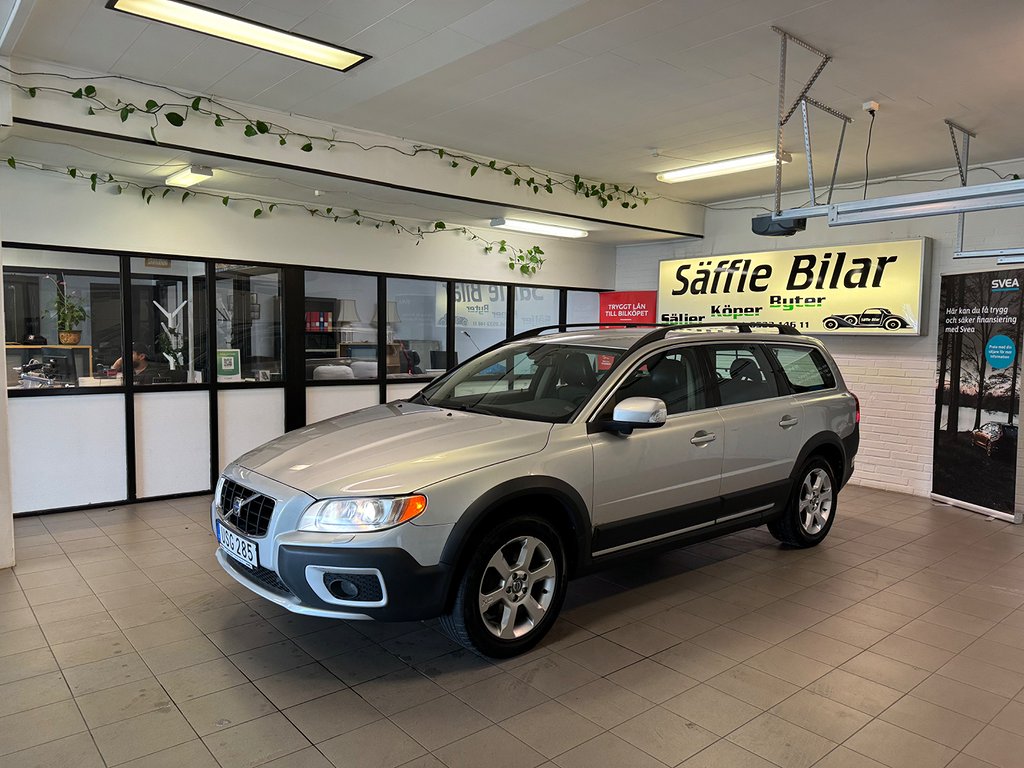 Volvo XC70 D5 AWD Geartronic Summum,Blisvarnare Automat!