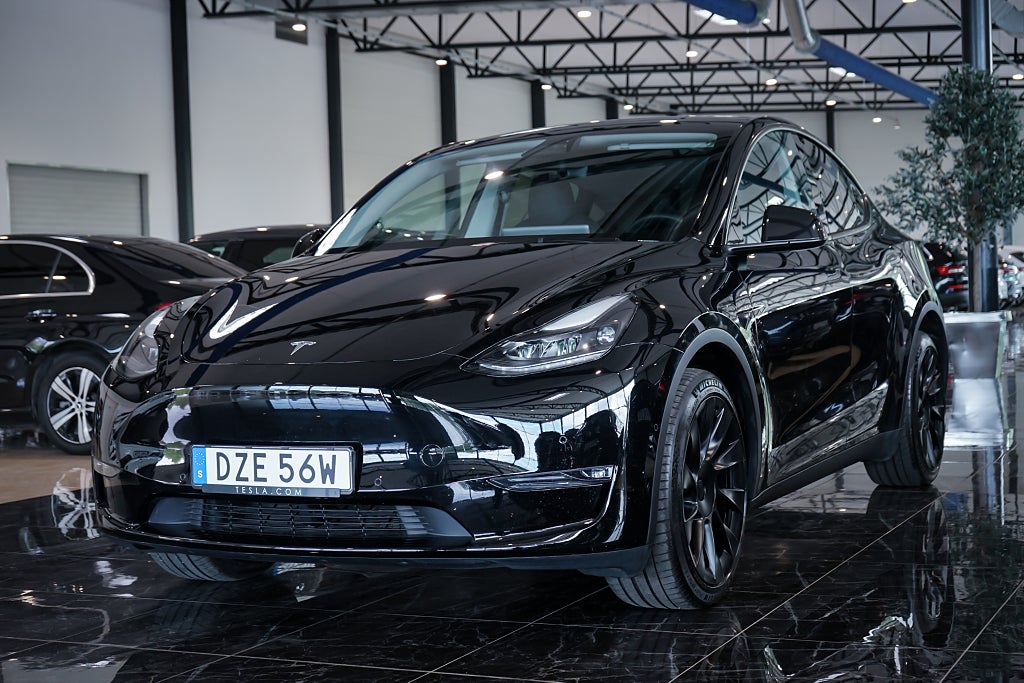 Tesla Model Y Long Range AWD 514HK Glastak Kamera Dragkrok