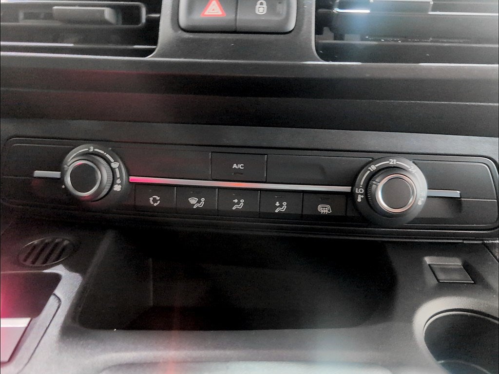 Bild på Peugeot e-Partner PRO Electric 136hk L2 - OMGÅENDE LEVERANS!