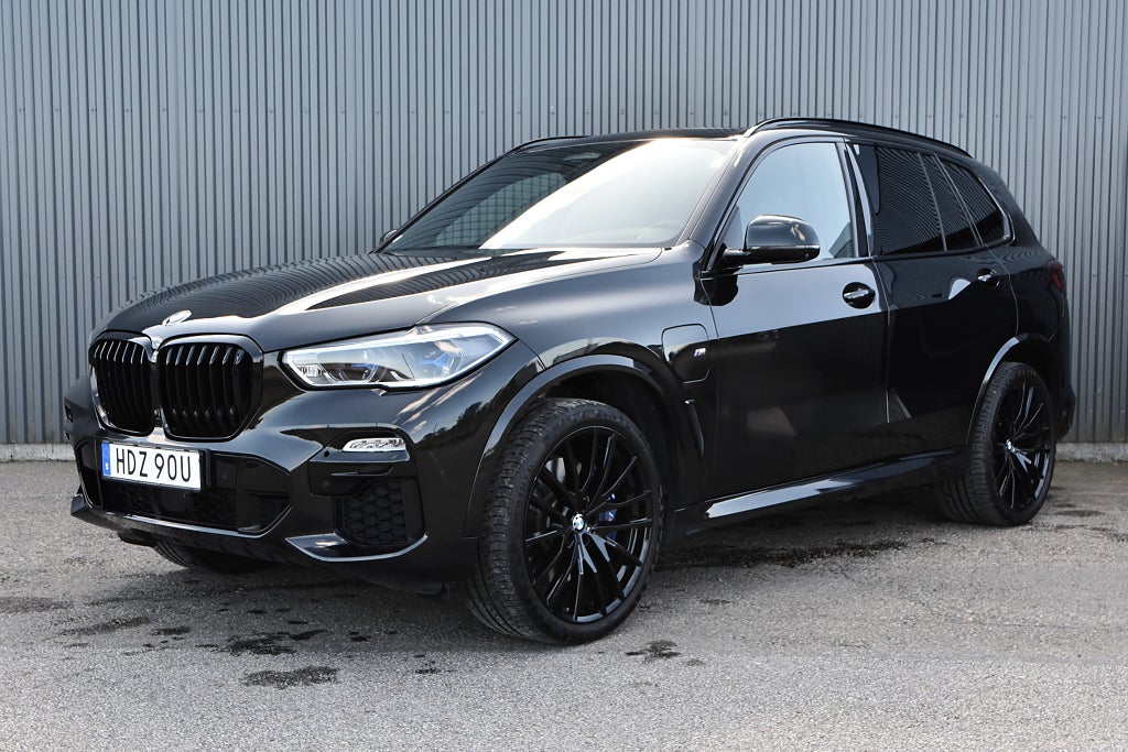 BMW X5 xDrive45e M sport Innovation / Pano Night Vision 22" 