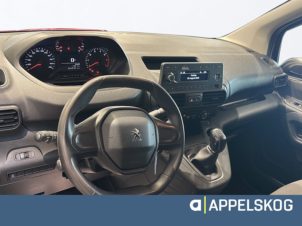 Peugeot Partner L1 75 Hk Inbusiness |RÄNTA 3,99%|V-HJUL INGÅR| thumbnail