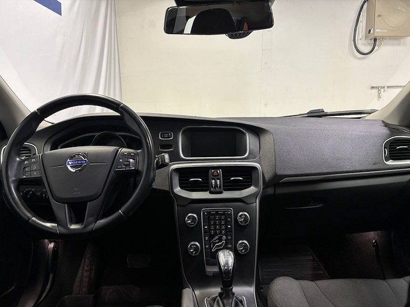 Volvo V40 D2 Powershift Kinetic