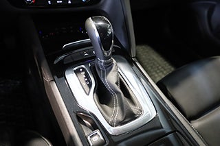 Halvkombi Opel Insignia 20 av 24