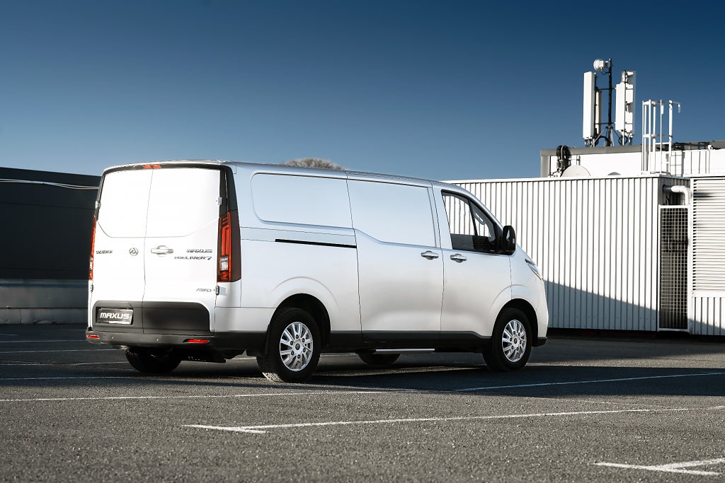 Maxus E-Deliver 7 SUPERDEAL: Robotklippare på köpet vid köp av ny Maxus
