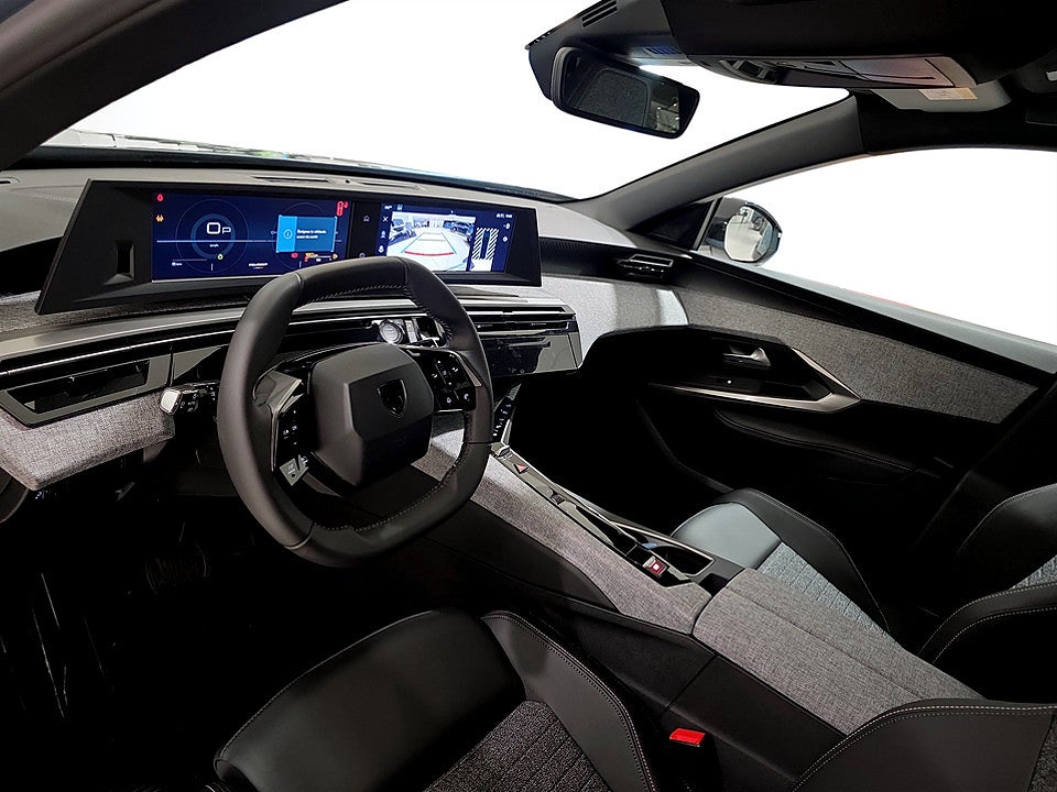 Bild på Peugeot 5008 Allure Hybrid 136hk - DEMO