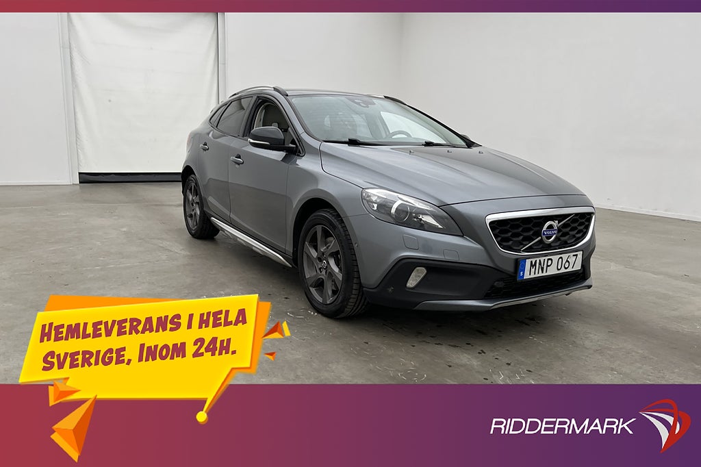 Volvo V40 Cross Country D3 Summum VOC Värmare Pano Navi Drag