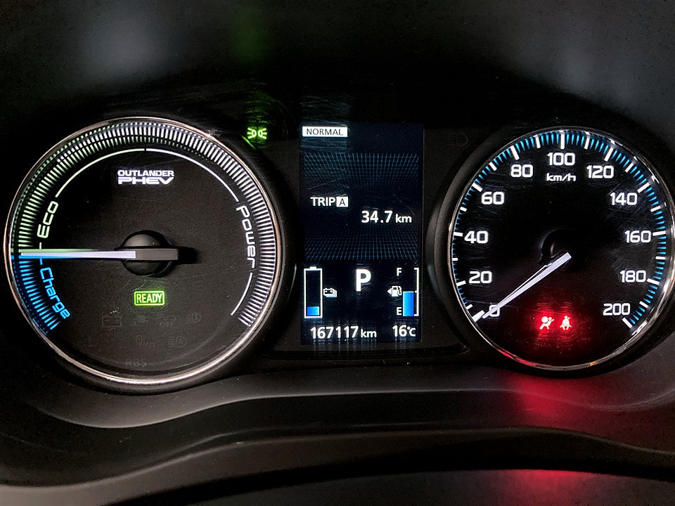 Bild på Mitsubishi Outlander PHEV 203hk Aut 4WD - B-KAMERA, DRAG